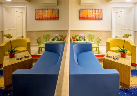 BEST WESTERN Globus Hotel