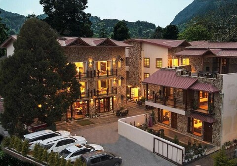 La Niwasa by Shivraj