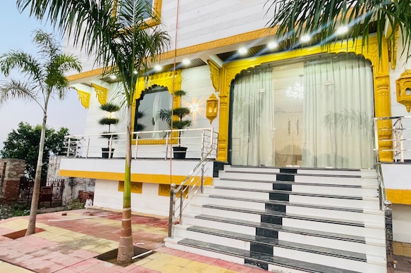 Jai Pushkara Luxe Stay