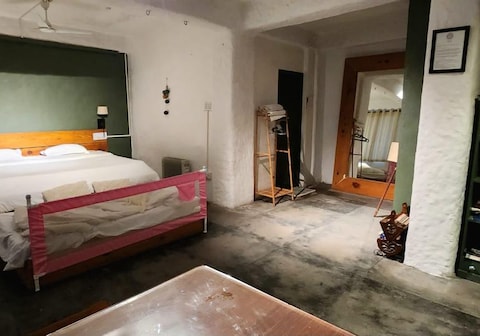 East Wing at Bimil East