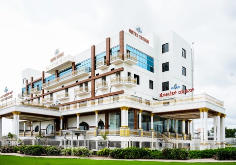 Hotel Yathin