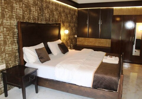 Balaji Apartment 1 Kalyani Nagar