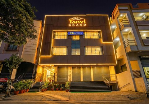 FabHotel Tanvi Grand