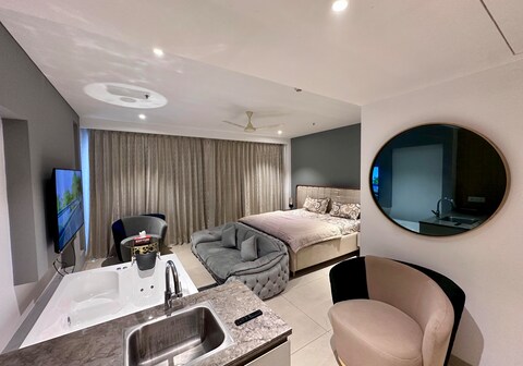 M3m one key Resiments / sector -67 (Gurgaon )