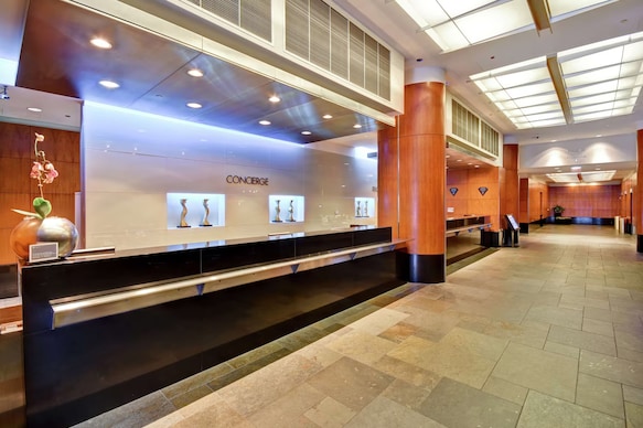 Embassy Suites Chicago Downtown Magnificent Mile