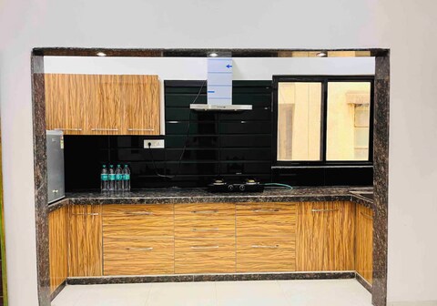 Minimalist 3BHK Flat in Central Raipur with Office