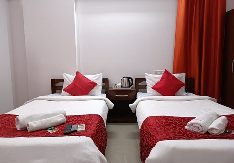 Happy Stay Near Airport Pune