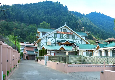 Hotel Royal Comfort Regency - Dal View