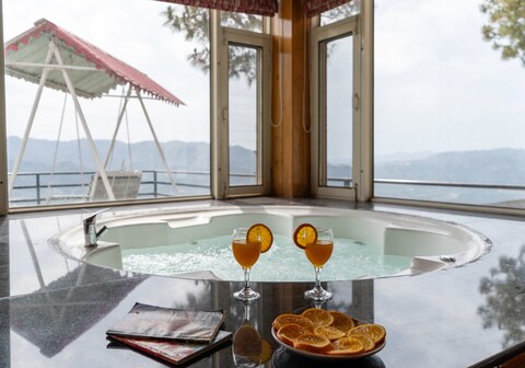 Villa Woodside Meadows by VEO - Part of StayVista