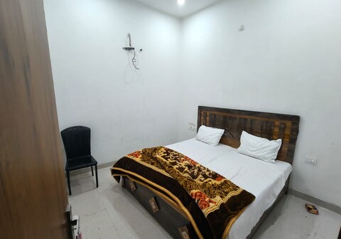 Govind Gopal Braj Dham