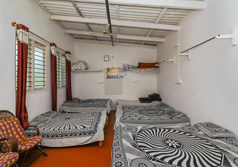 Tottilu Homestay | Rooms & Caretaker