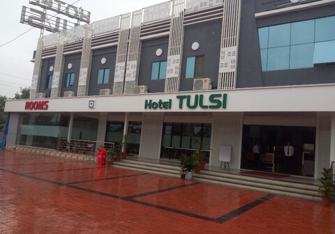 Hotel Tulsi