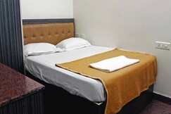 Aaradhya Palace 1km from YPR Railway Stn, Bangalore Aaradhya Palace 1km from YPR Railway Stn, Bangalore