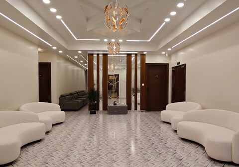 The Royal Grand Hotel & Suites Rooms