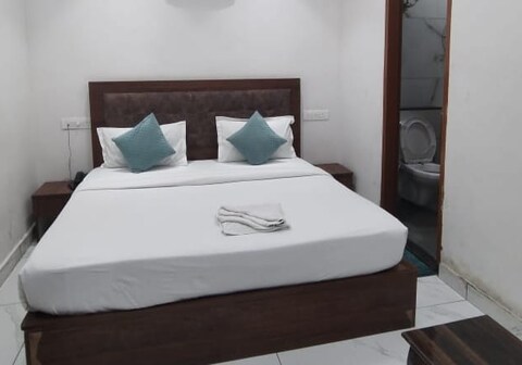 The Hotel Sukoon White Rock