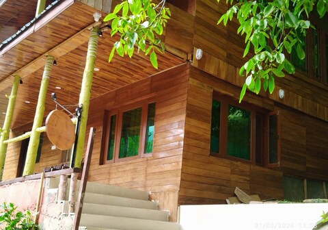 Riversong Inn, Pahalgam