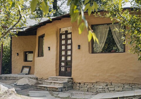 Sarayu South