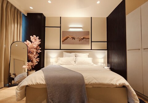 Skywalk Yashobhoomi Suite