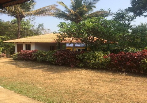 Hasiru Farms Homestay by StayApart