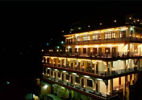 Hotel Shivlinga Villa