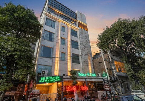 HOTEL BR GRAND WITH NIMO CLUB