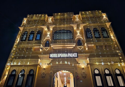 Hotel Epshika Palace