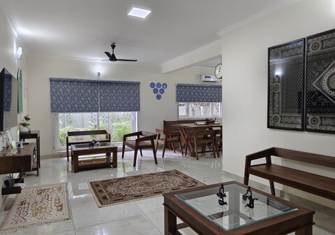 Lapis1 Best 3BHK Homestay Thrissur, 7Elysee Homes (