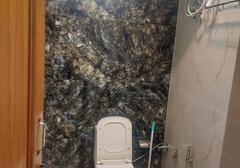 Hill view Room in Tapovan