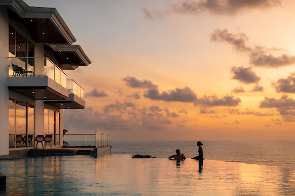 StayVista | Casa Bella - Kashid