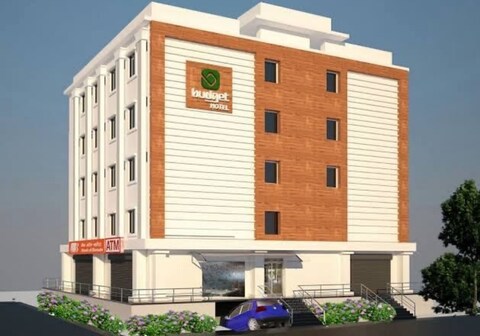 Townhouse Oak BMTC Bus Terminal