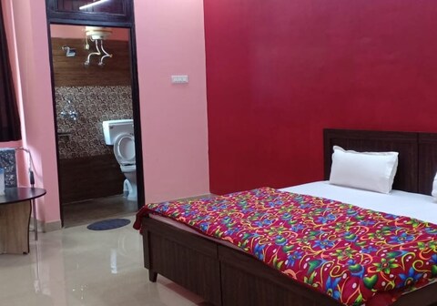 Hotel Royal Green Palace