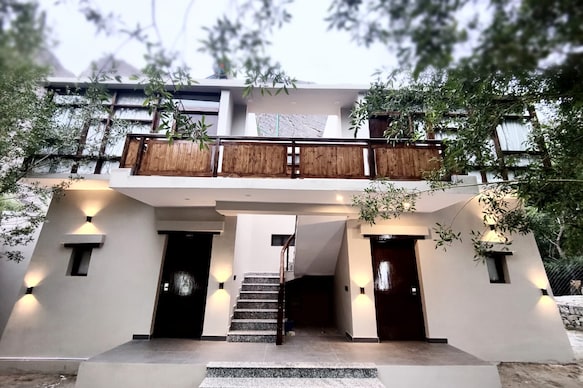 Desert Oasis Camp and Resort