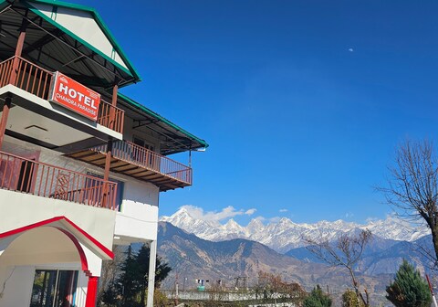 Hotel Chandra Paradise