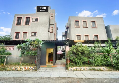 Super Hotel O Hingna Road Near Rachana Metro Station