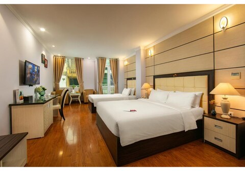 Serenata San De Hanoi