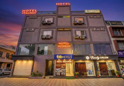 FabHotel Vedansh