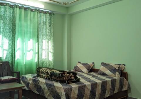 The majestic homestay kalpa