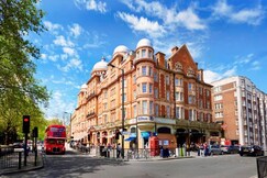 Hilton London Hyde Park,  London Hilton London Hyde Park,  London