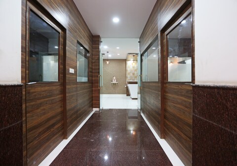 Super Capital O Swastika