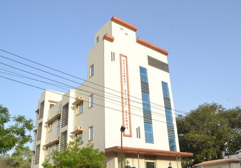 Rajeshwari Atithi Bhawan