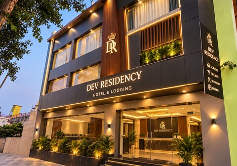 Hotel Dev residency