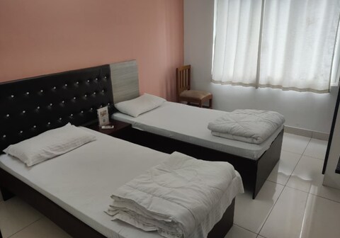 Voltas Guest house Twin Sharing, Ponneri, Chennai