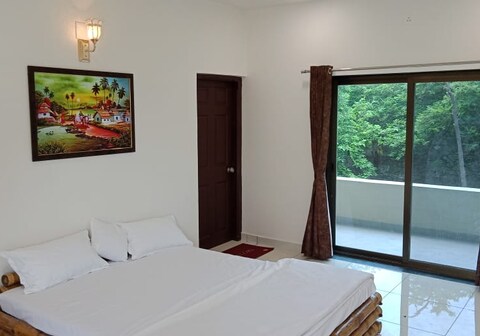 VAN VIHAR THE TREE RESORT