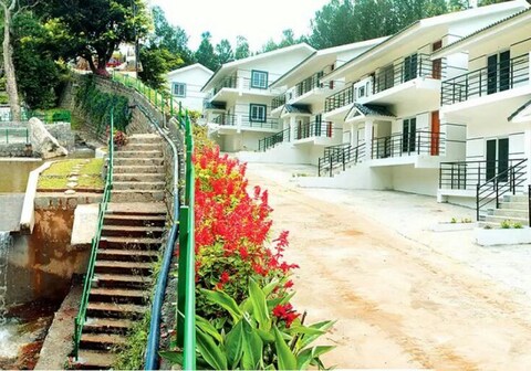 COASTAL GRAND ANGLO FRENCH RESORTS