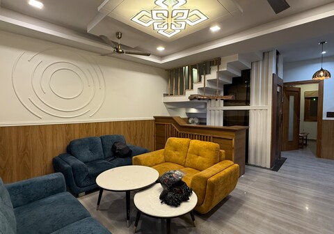Yes Hotel By The Ganges