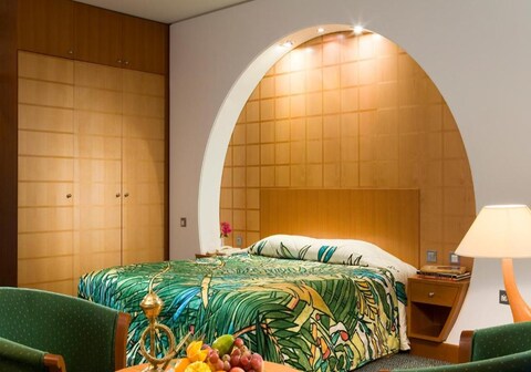 Oryx Grand Hotel Jebel Hafeet