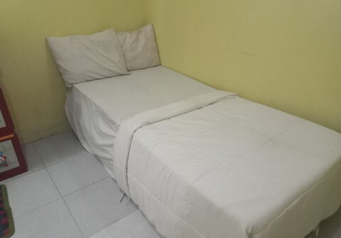 Hotel O Kost Zalfa Amalia Syariah
