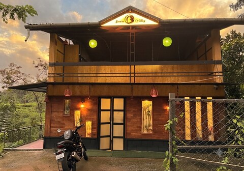 Severn Jungle Villa