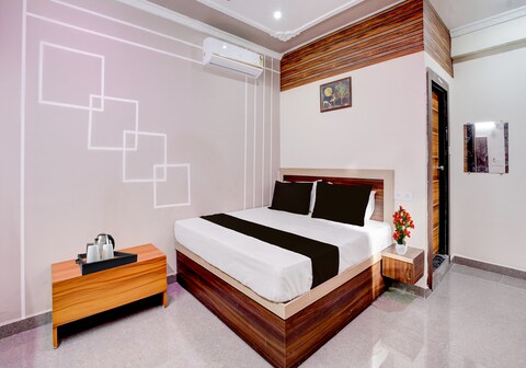 OYO Hotel O Shiv Shree Dham