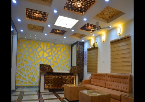 HOTEL LOTUS PARK